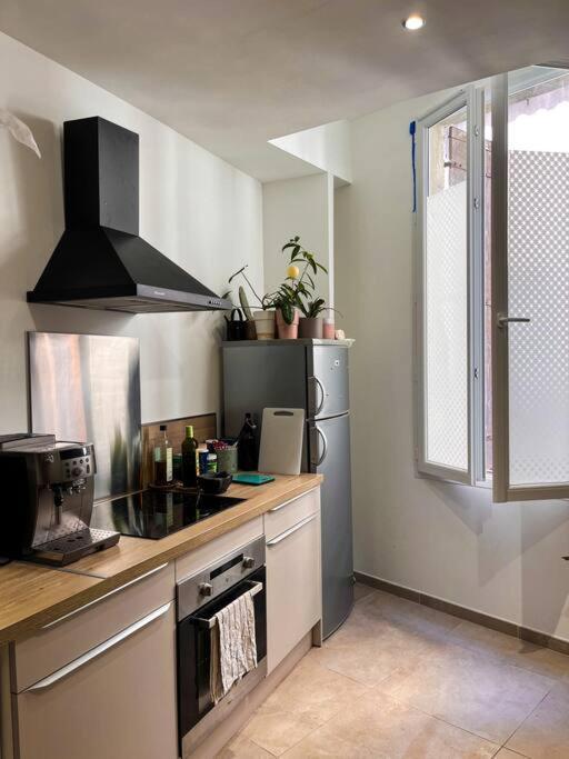 Appartement Charmant Et Calme Dans L'Herault Poussan エクステリア 写真